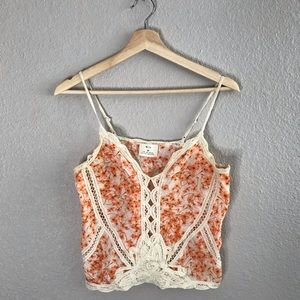 Cute boutique top